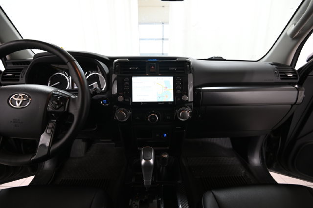 Used 2023 Toyota 4Runner TRD Off-Road Premium w/ Moonroof Package AWD/4WD image 2