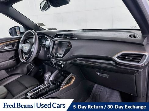 Used 2023 Chevrolet TrailBlazer ACTIV w/ Sun and Liftgate Package AWD/4WD image 35