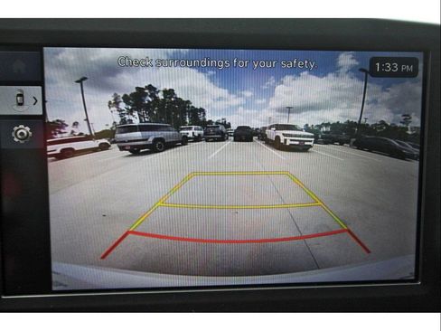 Certified 2026 Hyundai Elantra SE FWD image 15