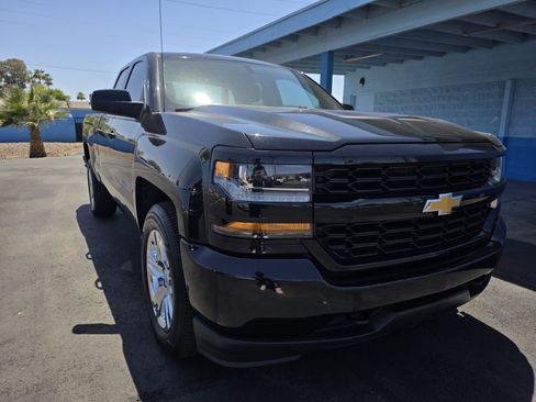 Used 2019 Chevrolet Silverado 1500 Custom RWD image 1
