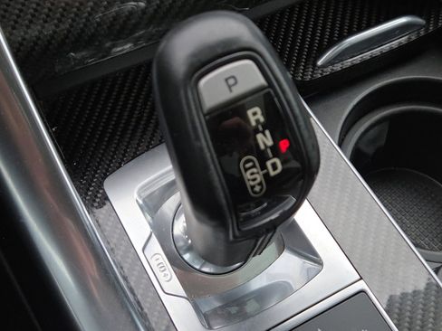 Used 2017 Land Rover Range Rover Sport SVR image 32