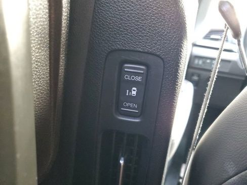 Used 2021 Honda Odyssey EX-L image 15