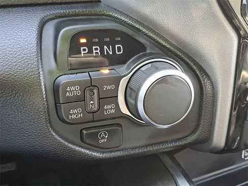 Used 2025 RAM 1500 Big Horn image 25