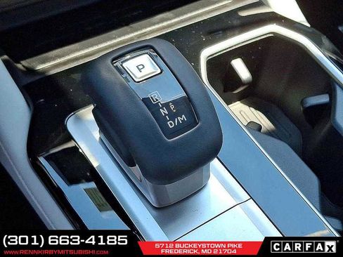 New 2025 Mitsubishi Outlander SE image 10