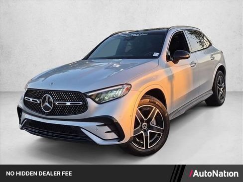 Used 2026 Mercedes-Benz GLC 300 4MATIC image 1