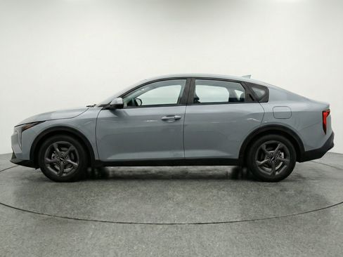 Used 2025 Kia K4 FWD image 5