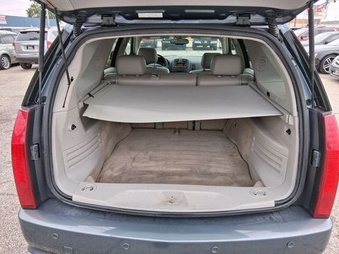Used 2006 Cadillac SRX image 11