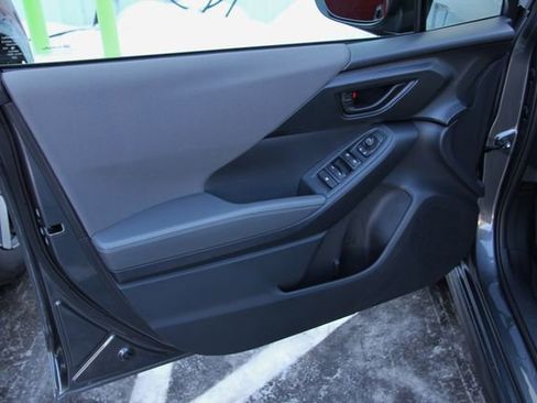 Certified 2025 Subaru Crosstrek 2.0i Premium image 16