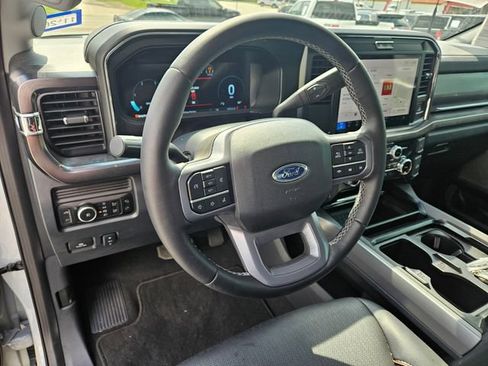 Used 2026 Ford F250 Lariat w/ FX4 Off-Road Package AWD/4WD image 11