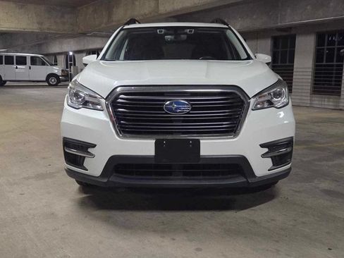 Used 2021 Subaru Ascent Premium w/ Sport Package AWD/4WD image 7