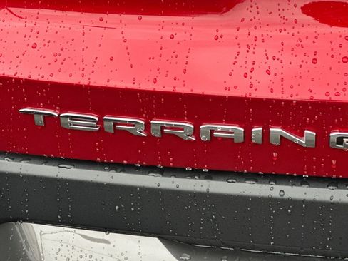 New 2026 GMC Terrain Elevation w/ Elevation Premium Package AWD/4WD image 31