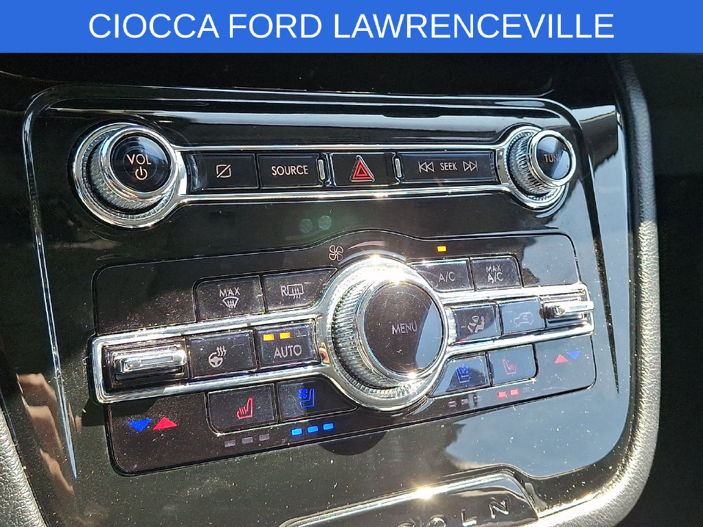 Used 2022 Lincoln Corsair AWD w/ Equipment Group 101A image 19