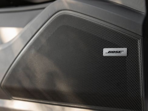 Used 2025 Porsche Cayenne Turbo image 21