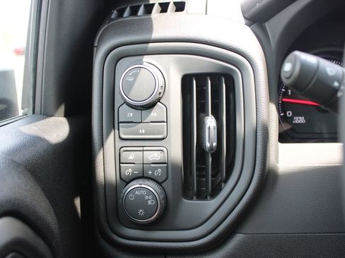 Used 2026 Chevrolet Silverado 2500 Custom w/ Custom Value Package AWD/4WD image 40
