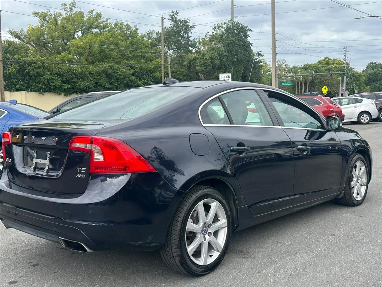 Used 2016 Volvo S60 T5 Premier AWD/4WD image 6