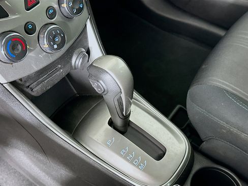 Used 2016 Chevrolet Trax LT image 23