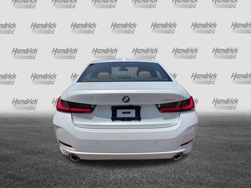 Used 2025 BMW 330i Sedan RWD image 9
