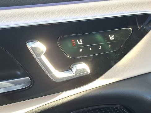 New 2026 Mercedes-Benz E 350 4MATIC Sedan image 14