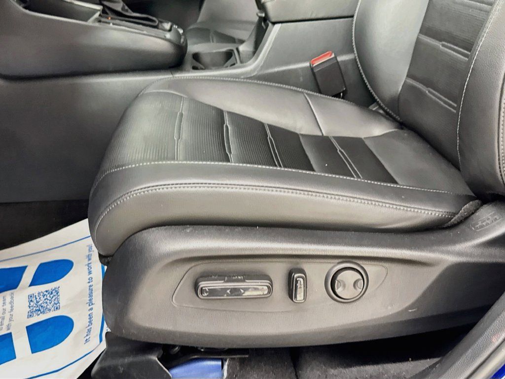 Used 2024 Honda CR-V EX-L image 25