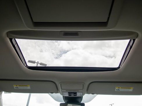 Used 2025 Honda Odyssey Touring image 30