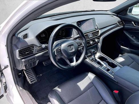 Used 2021 Honda Accord Sport image 14