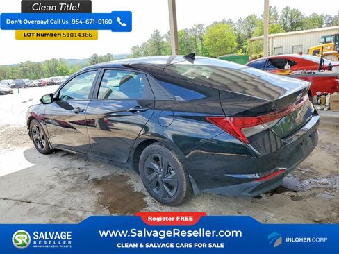 Used 2023 Hyundai Elantra Blue FWD image 3