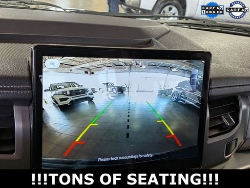 Used 2024 Ford Expedition XLT image 36