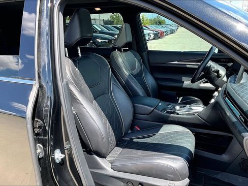 Used 2023 INFINITI QX60 Autograph w/ Cargo Package FWD image 9