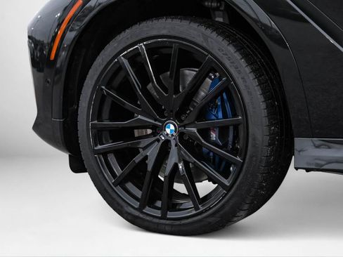 Used 2022 BMW X6 M50i w/ Parking Assistance Package image 81