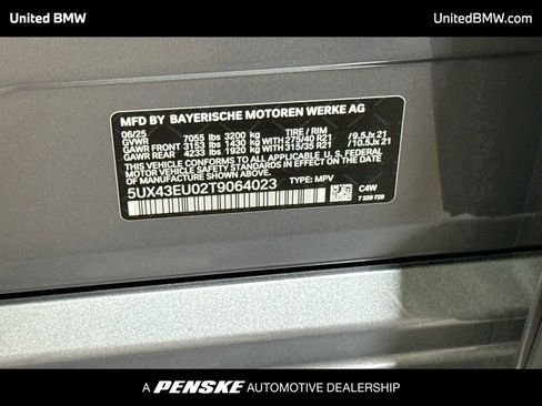 Used 2026 BMW X5 xDrive50e w/ M Sport Package AWD/4WD image 15
