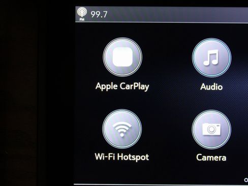 Used 2021 GMC Yukon XL Denali image 42