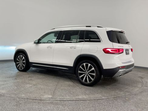 Used 2020 Mercedes-Benz GLB 250 image 3
