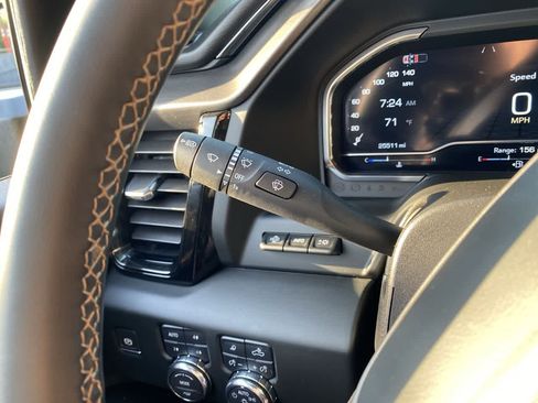 Used 2024 GMC Sierra 2500 AT4 w/ AT4 Premium Plus Package AWD/4WD image 22