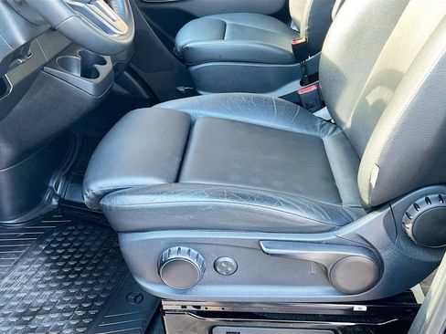 Used 2023 Mercedes-Benz Sprinter 2500 image 19