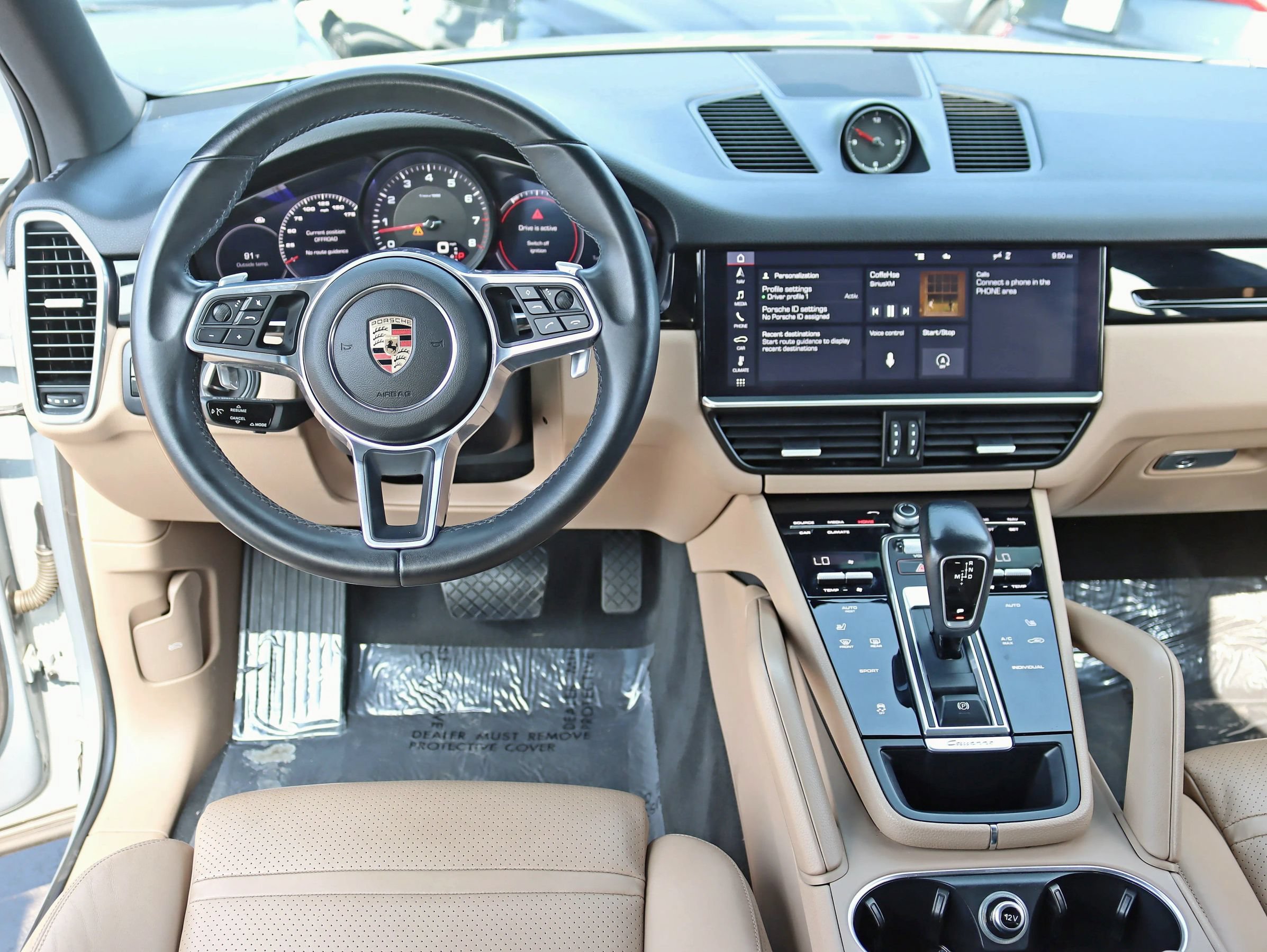 Used 2020 Porsche Cayenne AWD/4WD image 18