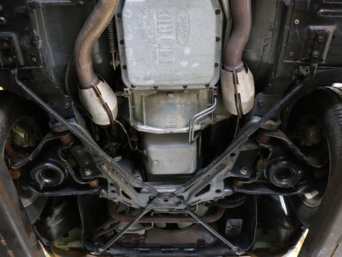 Used 1989 Ford Mustang LX image 26