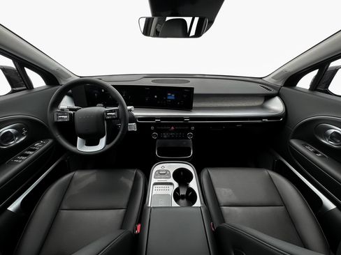 New 2026 Hyundai Ioniq 9 Limited AWD/4WD image 13