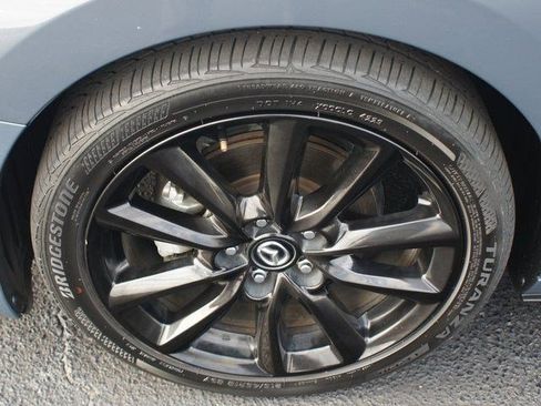 Used 2024 MAZDA MAZDA3 s image 25