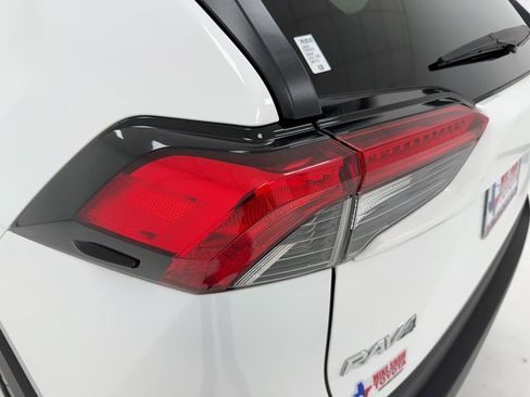 Used 2024 Toyota RAV4 XLE image 36