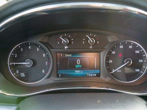 Used 2022 Buick Encore Preferred w/ Safety Package image 22