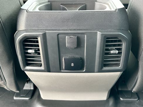 Used 2019 Ford F150 XL w/ Equipment Group 101A Mid AWD/4WD image 22