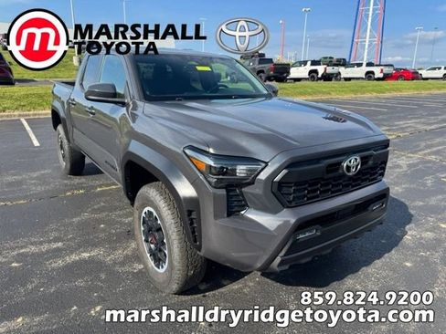 Used 2024 Toyota Tacoma TRD Off-Road AWD/4WD image 1