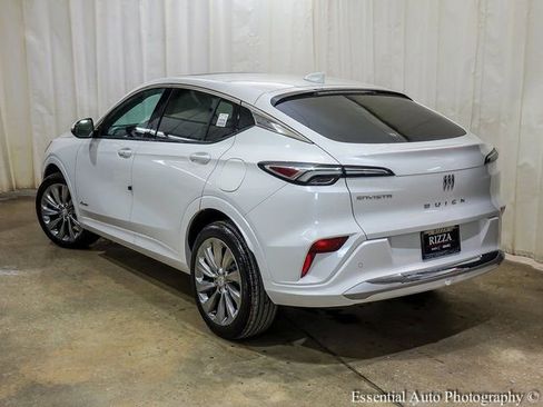 New 2026 Buick Envista Avenir image 7