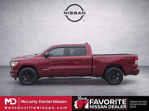 Used 2023 RAM 1500 Big Horn AWD/4WD image 3
