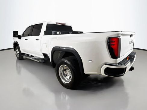 Used 2026 GMC Sierra 3500 Pro w/ Convenience Package AWD/4WD image 6