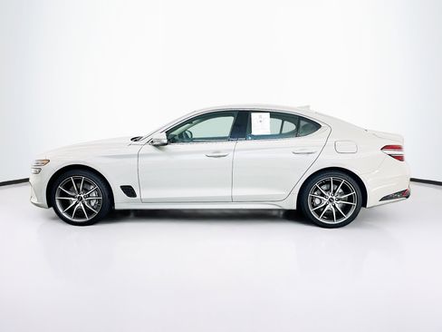 Used 2025 Genesis G70 2.5T AWD/4WD image 4
