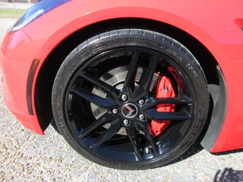 Used 2014 Chevrolet Corvette Stingray Z51 2dr Coupe w/ 3LT Preferred Equipment Group image 36