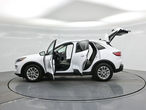 Certified 2022 Ford Escape SE w/ Convenience Package image 36