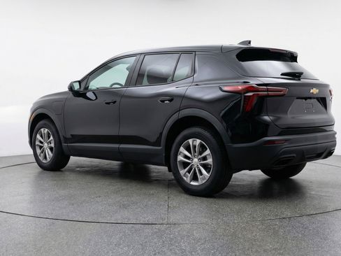 Used 2025 Chevrolet Equinox LT image 6