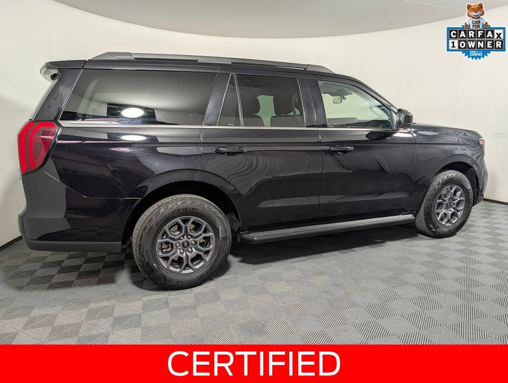 Certified 2025 Ford Expedition Active RWD image 2